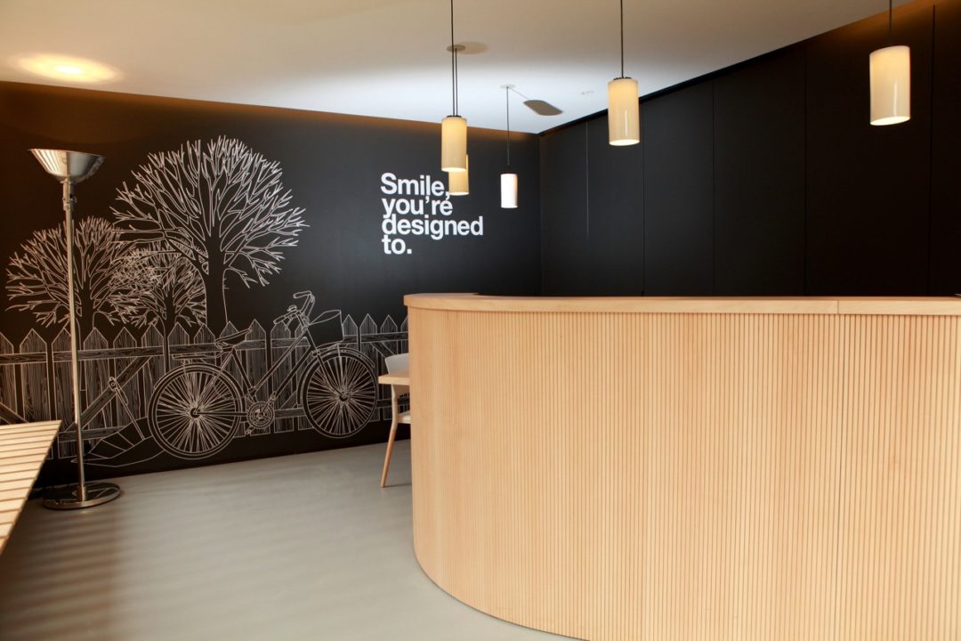 Clínica dental Tres Torres (Barcelona) DLLUM