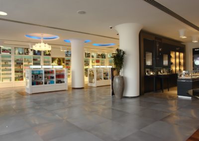 Zino boutiques (Abidjan)